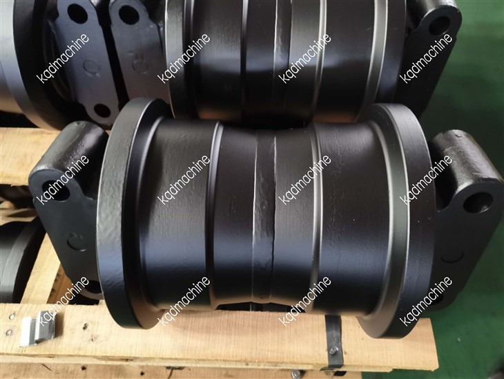 PC400 TRACK ROLLER